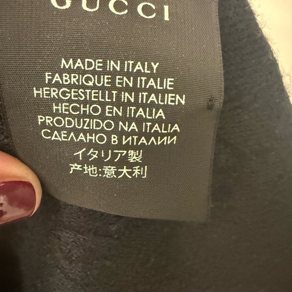 Gucci Black Monogram Scarf - Picture 5 of 6